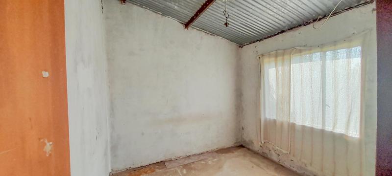 2 Bedroom Property for Sale in Meqheleng Free State